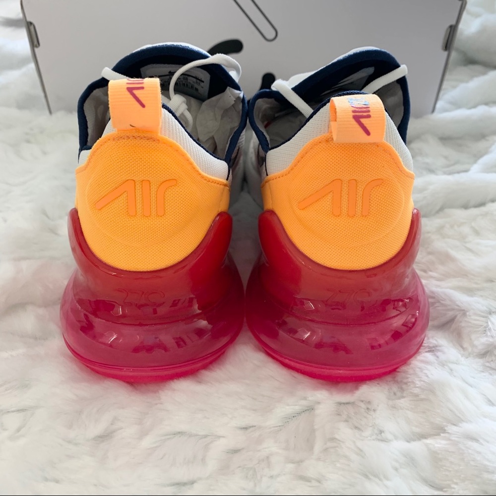 Nike Air Max 270 - Picture 6 of 7